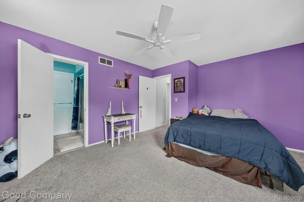 757 Kirts Boulevard Troy City, MI 48084