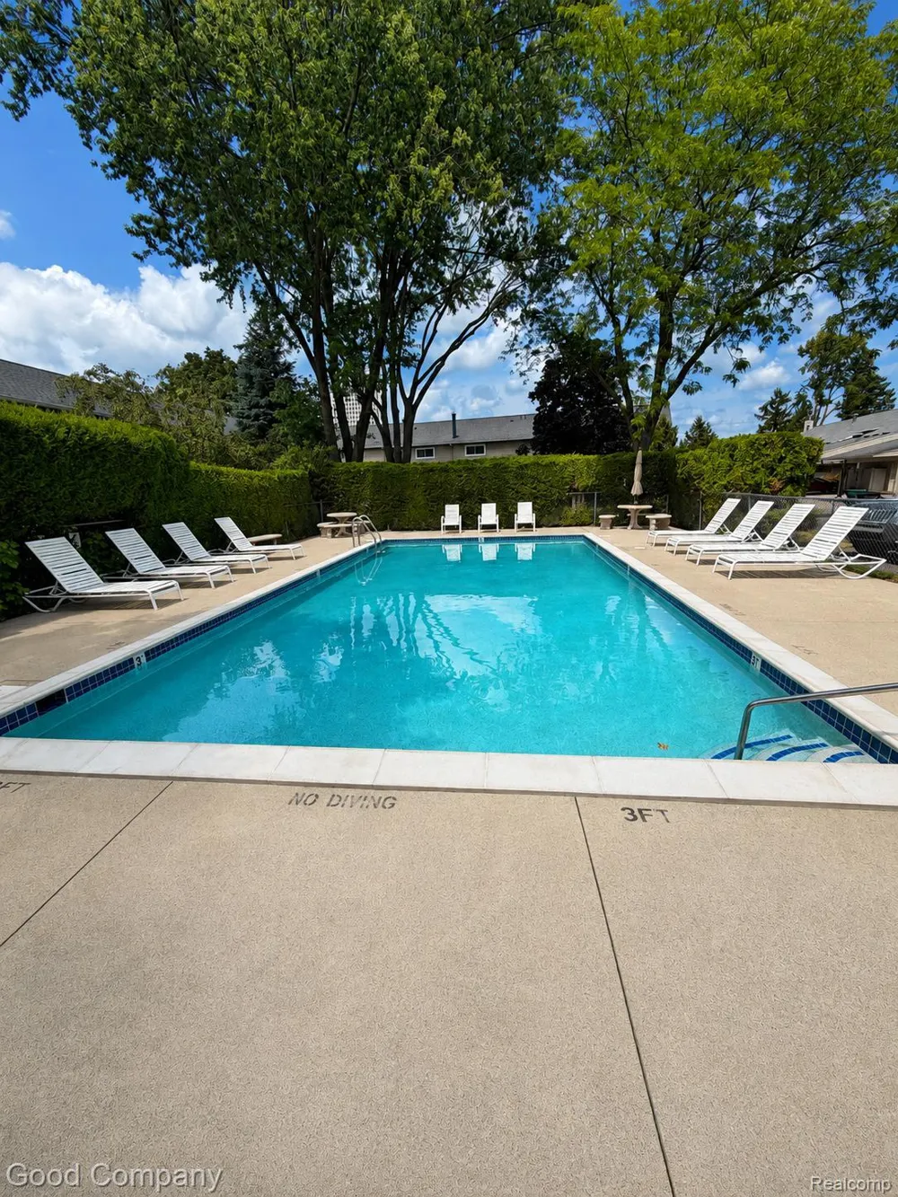 757 Kirts Boulevard Troy City, MI 48084