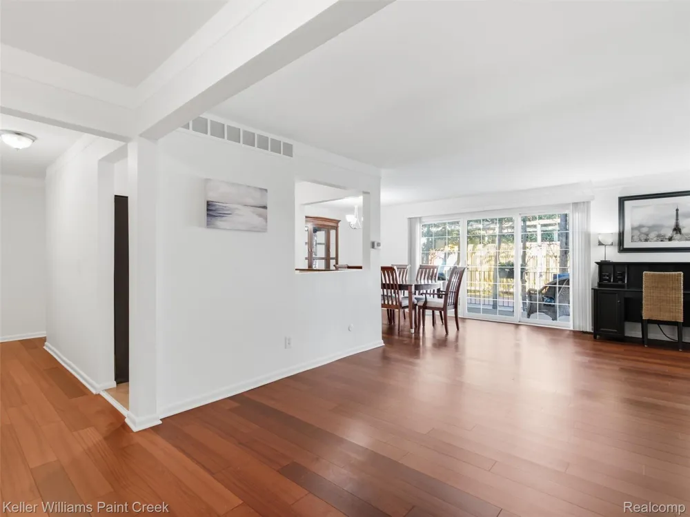 408 Fox Hills Drive S #2 Bloomfield Hills City, MI 48304