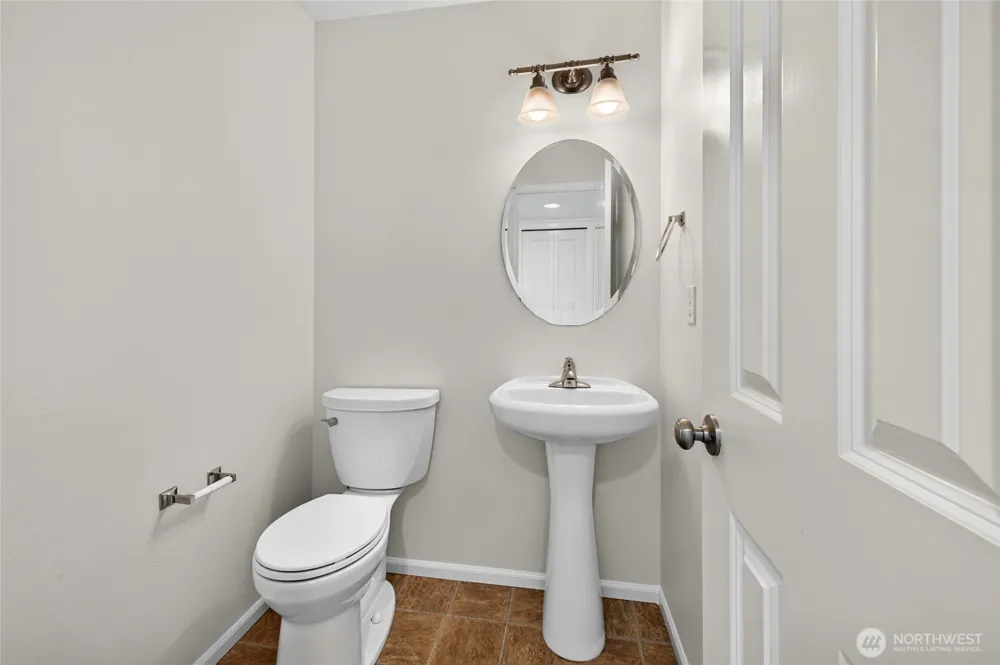 3524 S 296th Auburn, WA 98001