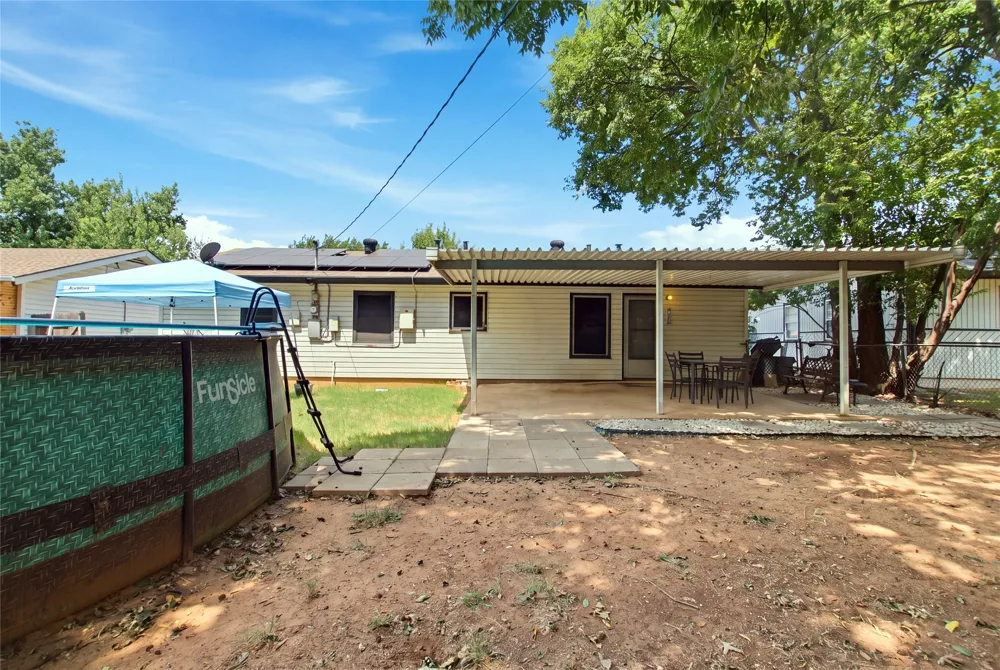 1010 Denton Drive Euless, TX 76039
