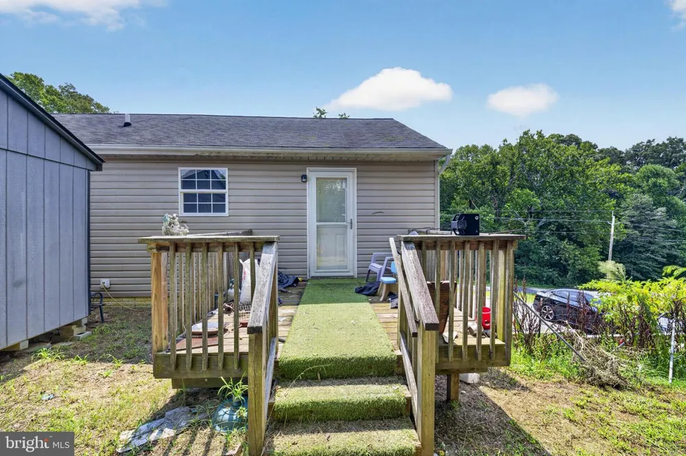 23123 LONGVIEW BOULEVARD Bushwood, MD 20618
