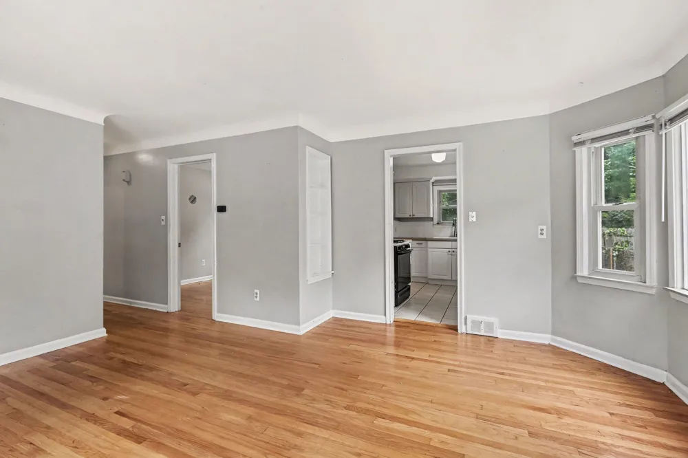 26761 Southwestern Highway Redford, MI 48239