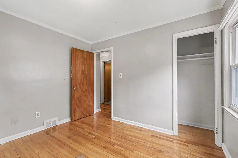 26761 Southwestern Highway Redford, MI 48239