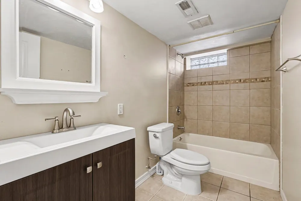 26761 Southwestern Highway Redford, MI 48239