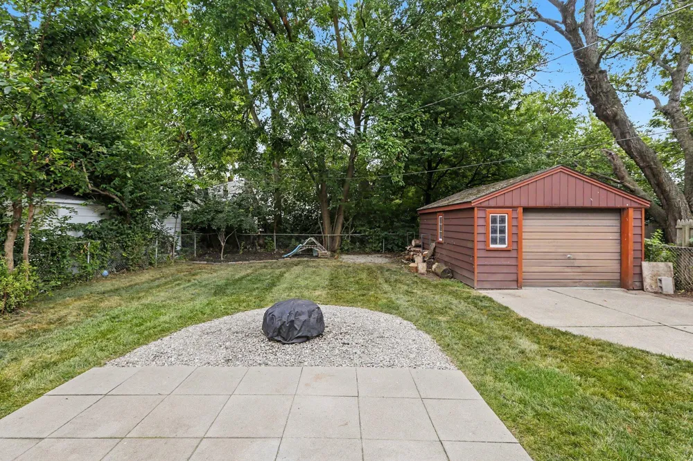 26761 Southwestern Highway Redford, MI 48239