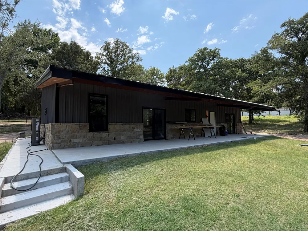 11358 E Little Road Kingston, OK 73439