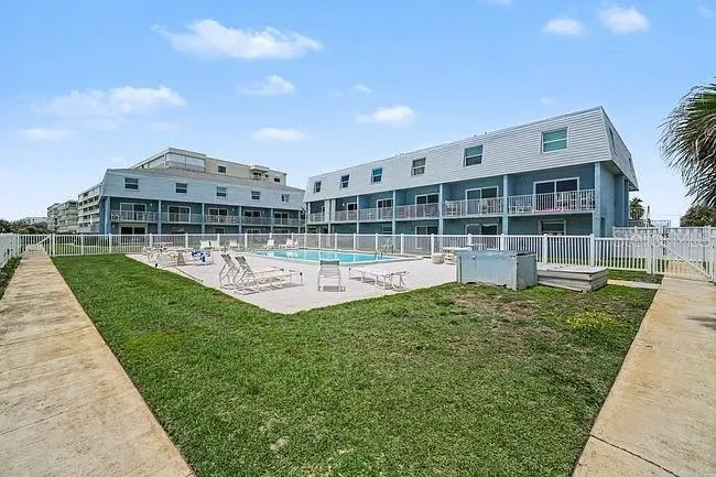 305 HIGHWAY A1A #10 Satellite Beach, FL 32937