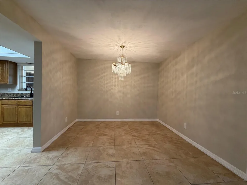 1013 INDIAN OAKS E Holly Hill, FL 32117