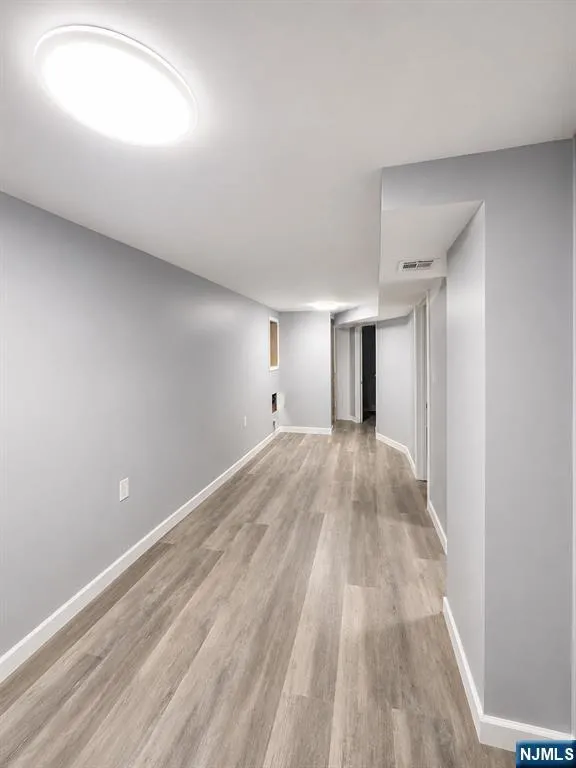 34 Tichenor Terrace Irvington, NJ 07111
