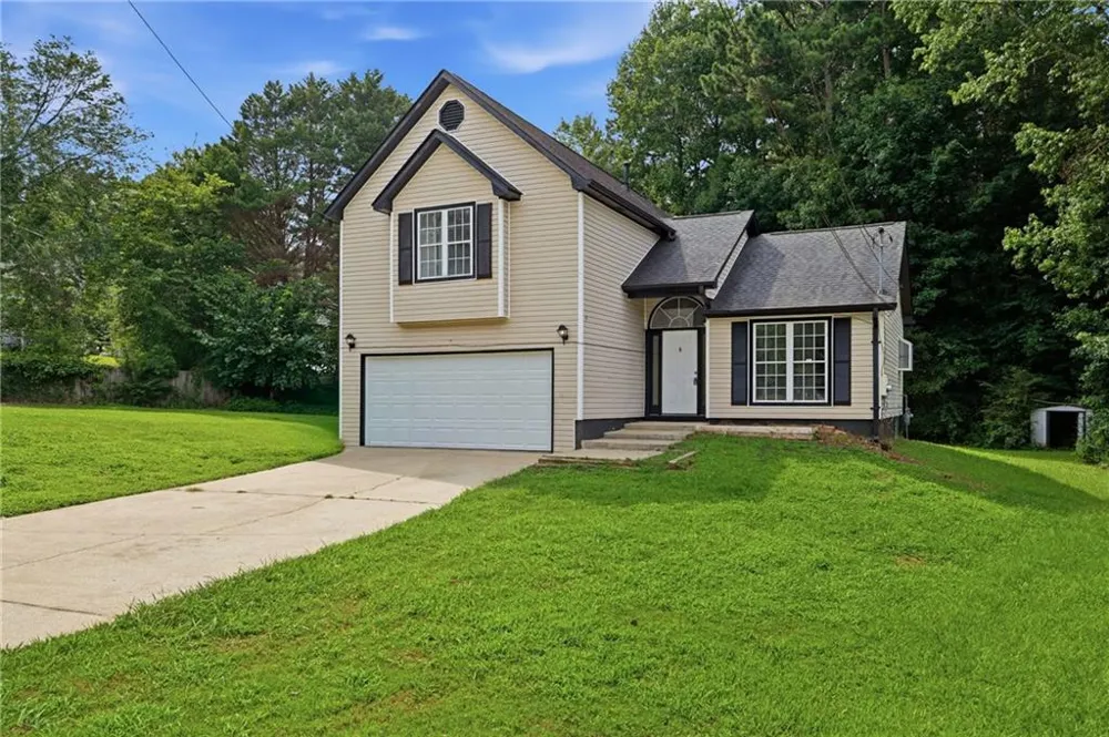 435 Churchill Court Jonesboro, GA 30238