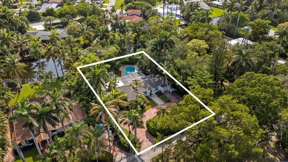 11400 Griffing Blvd Biscayne Park, FL 33161