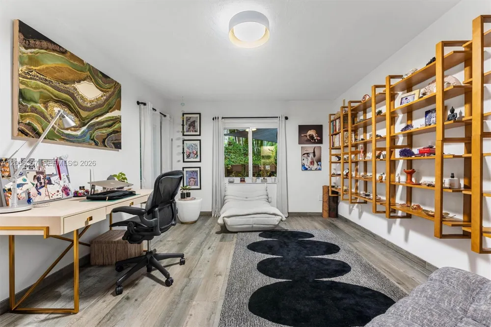 11400 Griffing Blvd Biscayne Park, FL 33161