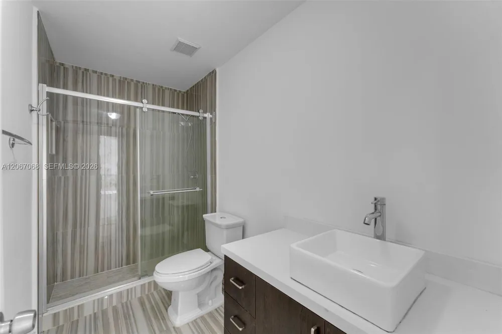 8246 SW 147th Ct Miami, FL 33193