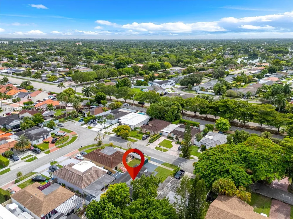 8246 SW 147th Ct Miami, FL 33193