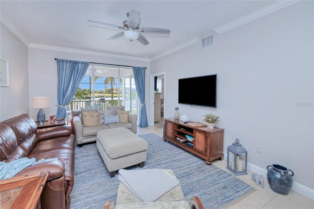3228 PURPLE MARTIN DRIVE #113 Punta Gorda, FL 33950
