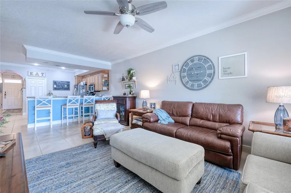 3228 PURPLE MARTIN DRIVE #113 Punta Gorda, FL 33950