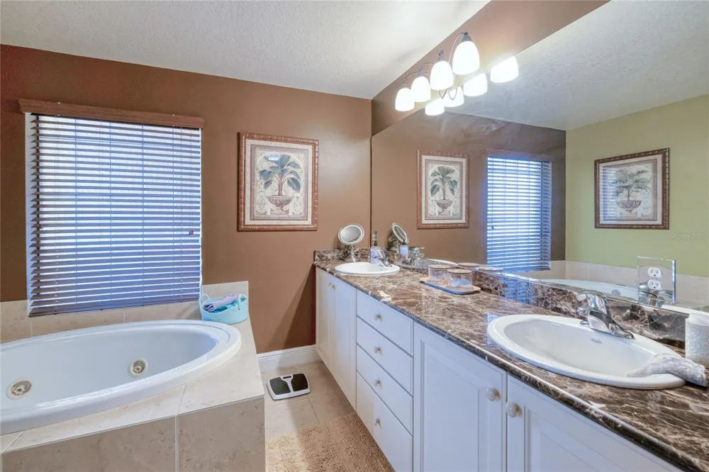 3228 PURPLE MARTIN DRIVE #113 Punta Gorda, FL 33950