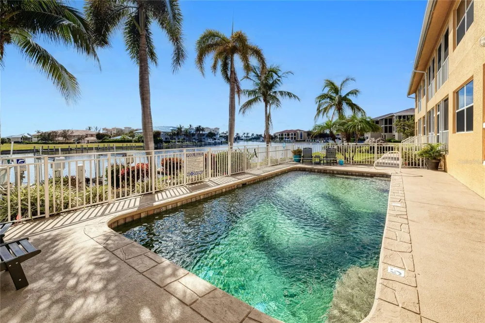 3228 PURPLE MARTIN DRIVE #113 Punta Gorda, FL 33950