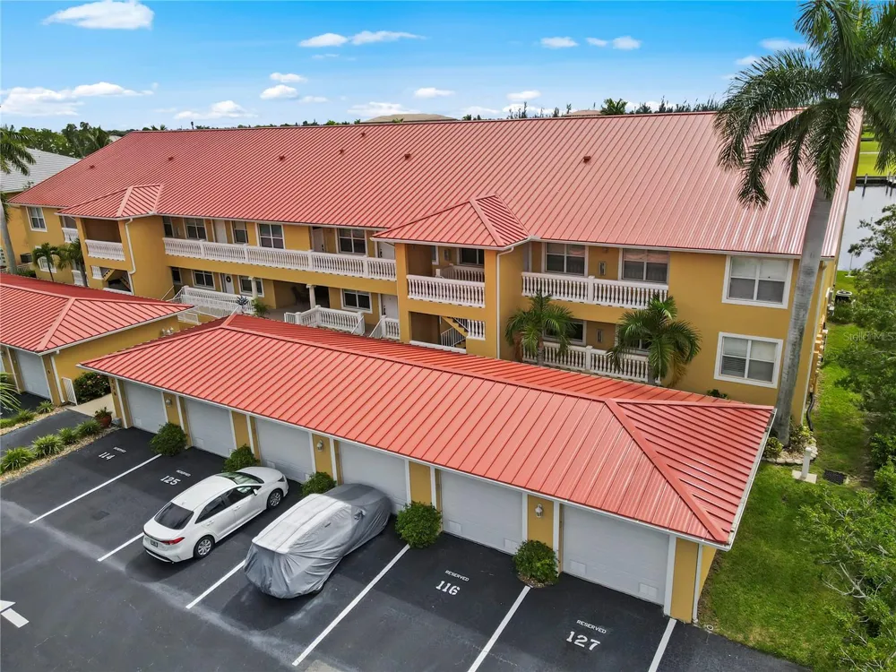 3228 PURPLE MARTIN DRIVE #113 Punta Gorda, FL 33950