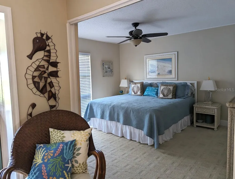 802 CORDOVA GREEN #802 Seminole, FL 33777