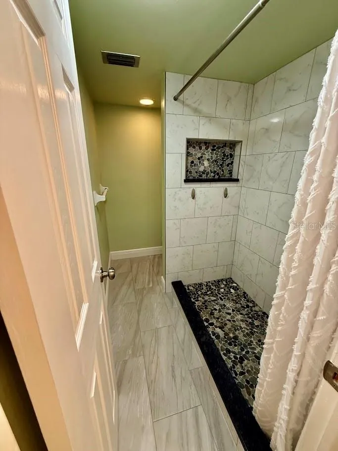 802 CORDOVA GREEN #802 Seminole, FL 33777