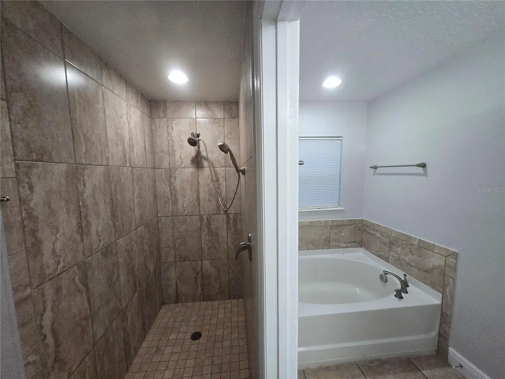 356 GARDENIA COURT Poinciana, FL 34759