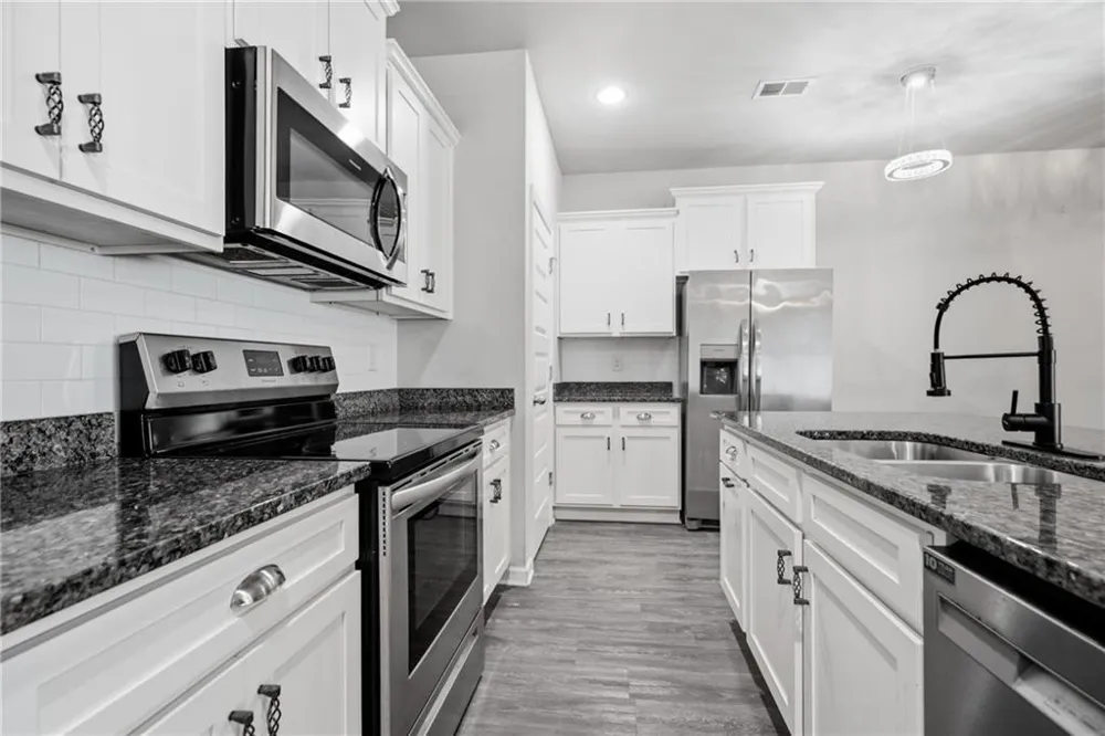 145 Hunts Mill Circle Griffin, GA 30224