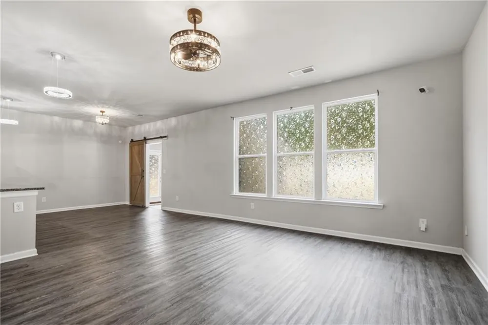 145 Hunts Mill Circle Griffin, GA 30224