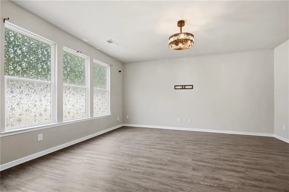 145 Hunts Mill Circle Griffin, GA 30224