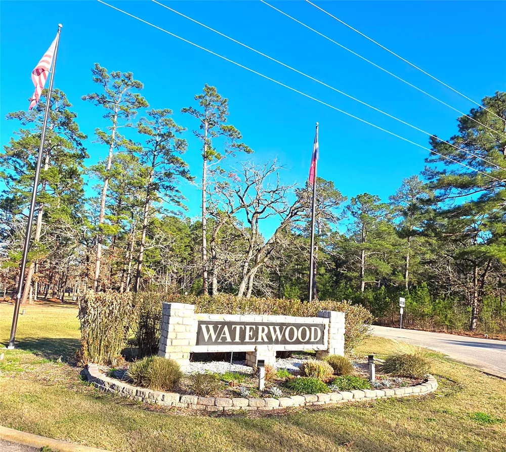 Waterwood Bay Rd, Marina Acc Rd Huntsville, TX 77320