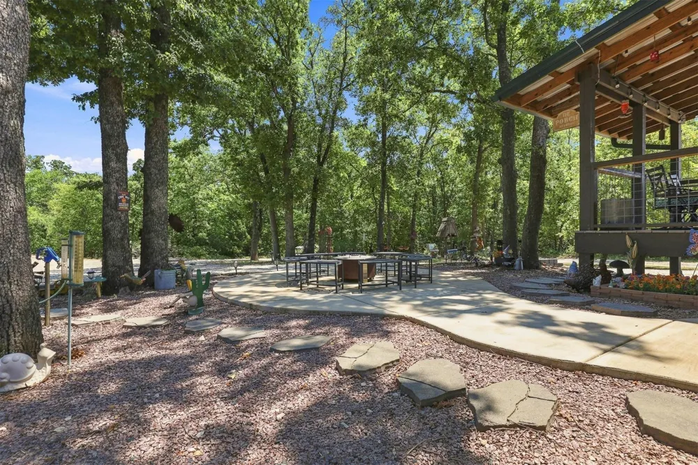 5358 Alberta Creek Road Kingston, OK 73439