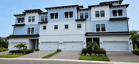 3023 BERMUDA SLOOP CIRCLE