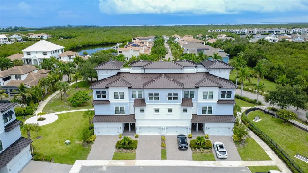 3023 BERMUDA SLOOP CIRCLE Ruskin, FL 33570