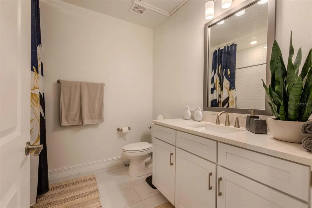 3023 BERMUDA SLOOP CIRCLE Ruskin, FL 33570