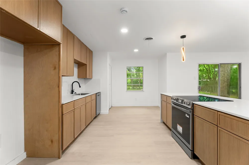 110 Hackberry Street Lancaster, TX 75146