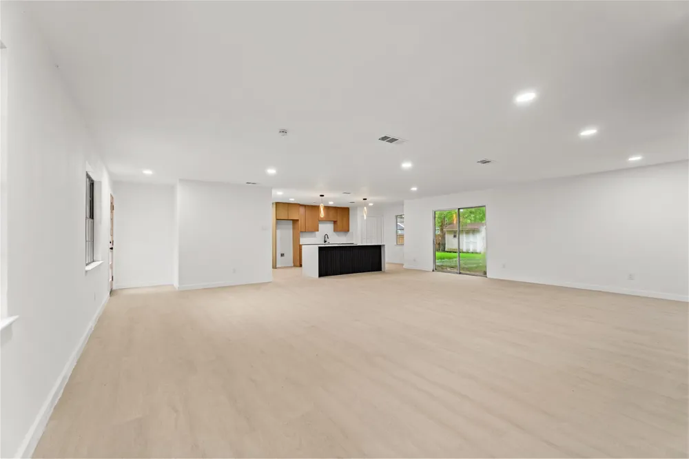 110 Hackberry Street Lancaster, TX 75146
