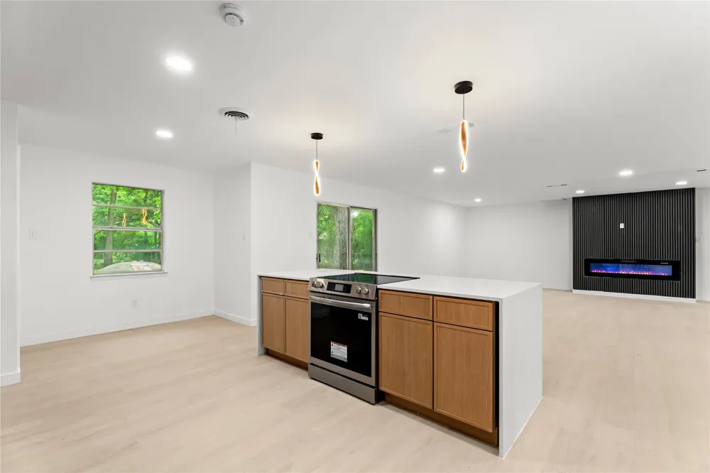 110 Hackberry Street Lancaster, TX 75146