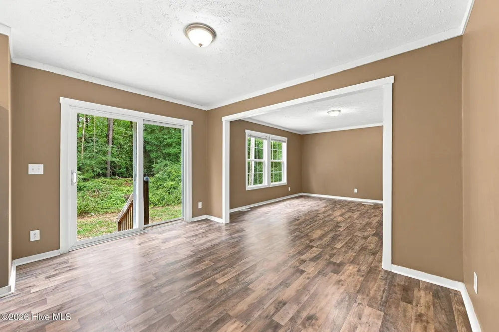 662 Hallsville Road Beulaville, NC 28518