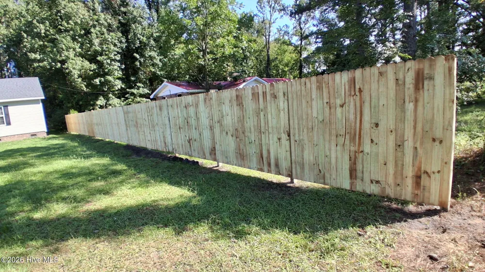 662 Hallsville Road Beulaville, NC 28518