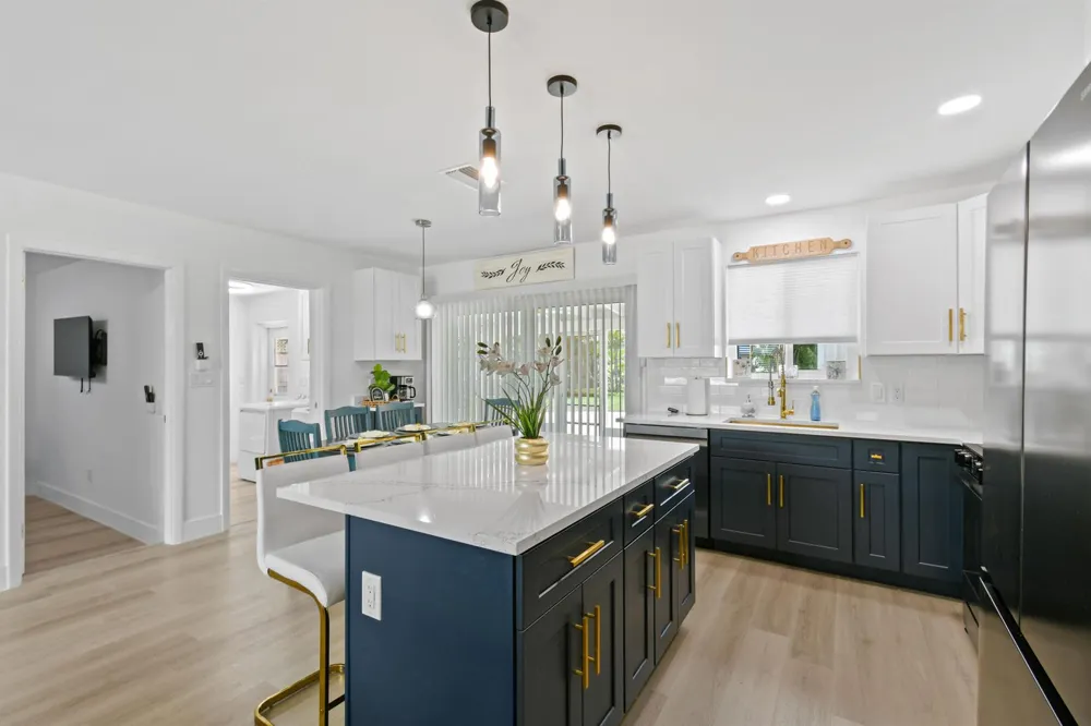 19005 SE SOUTHGATE DRIVE Jupiter, FL 33469