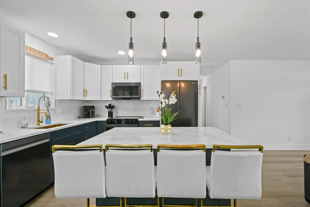 19005 SE SOUTHGATE DRIVE Jupiter, FL 33469