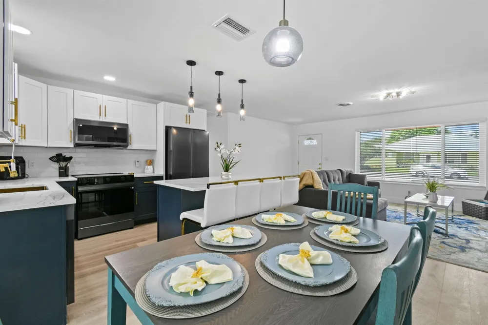 19005 SE SOUTHGATE DRIVE Jupiter, FL 33469