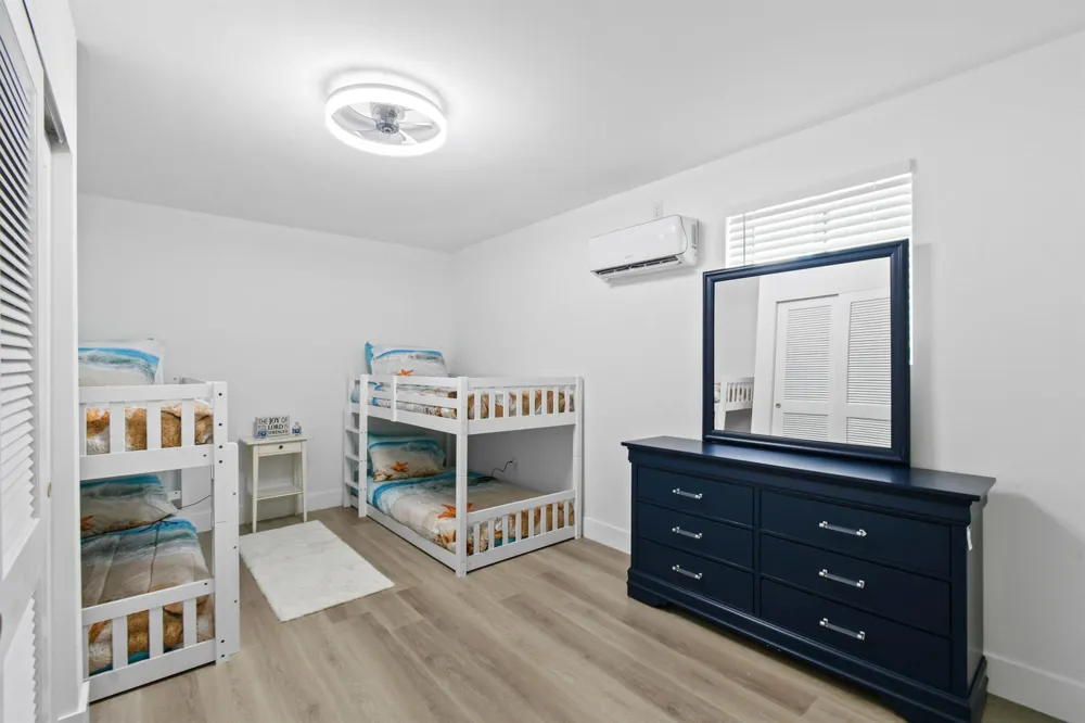 19005 SE SOUTHGATE DRIVE Jupiter, FL 33469
