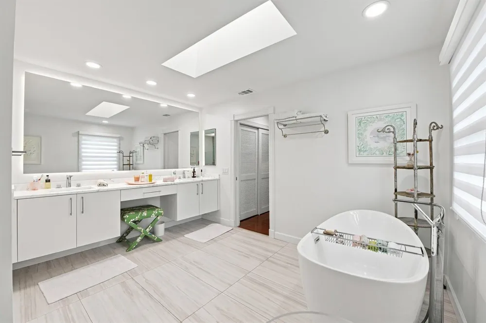 5756 NW 39TH WAY Boca Raton, FL 33496