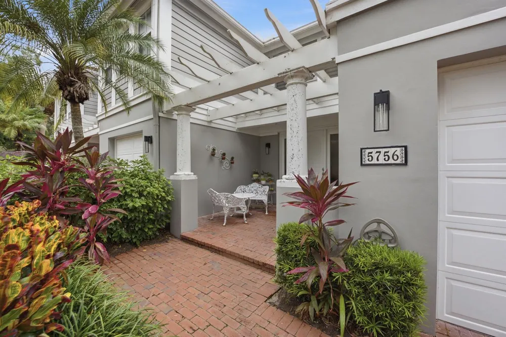 5756 NW 39TH WAY Boca Raton, FL 33496