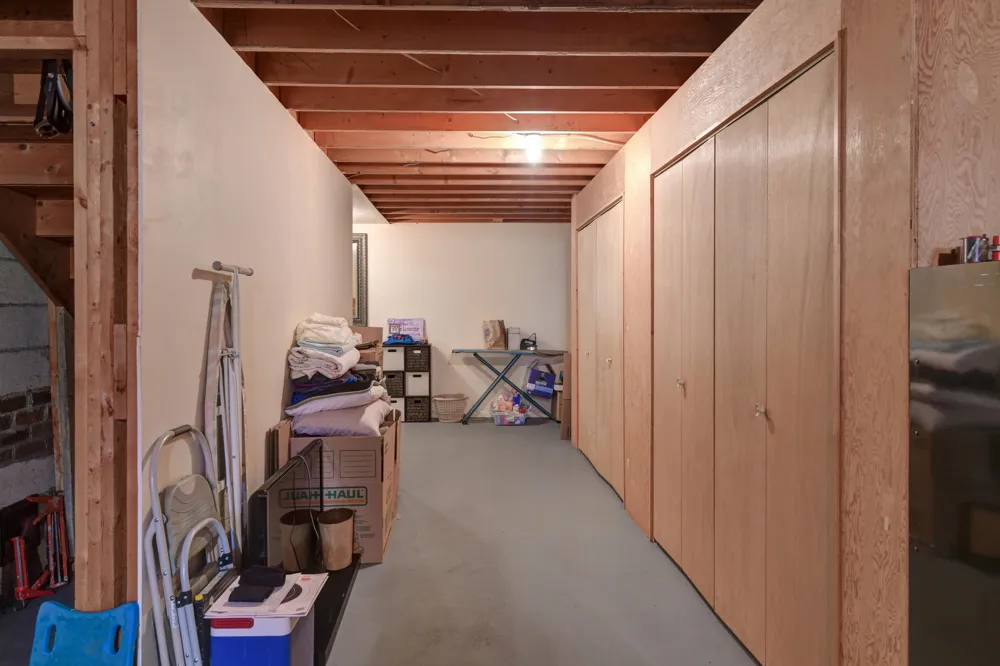 708 Meadow Drive Garfield Charter Township, MI 49685
