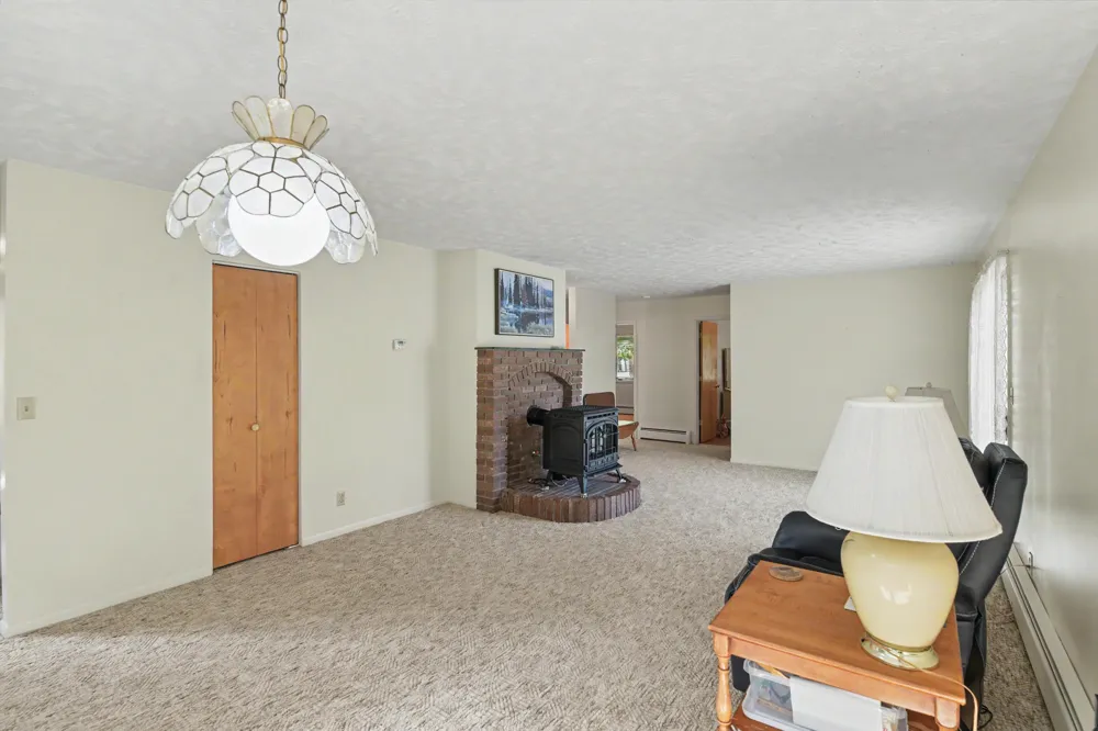 708 Meadow Drive Garfield Charter Township, MI 49685