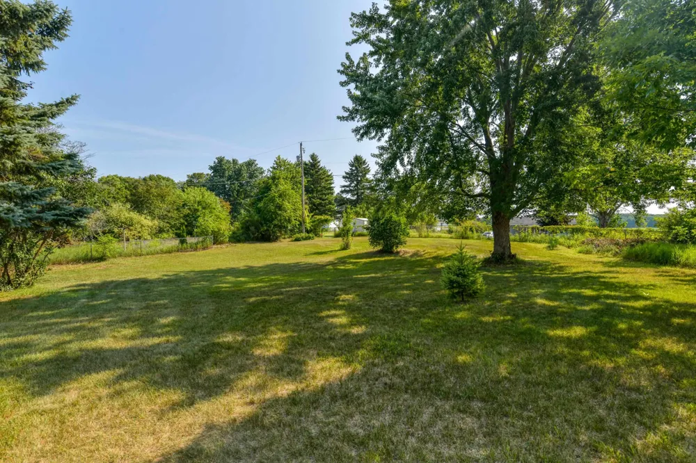708 Meadow Drive Garfield Charter Township, MI 49685