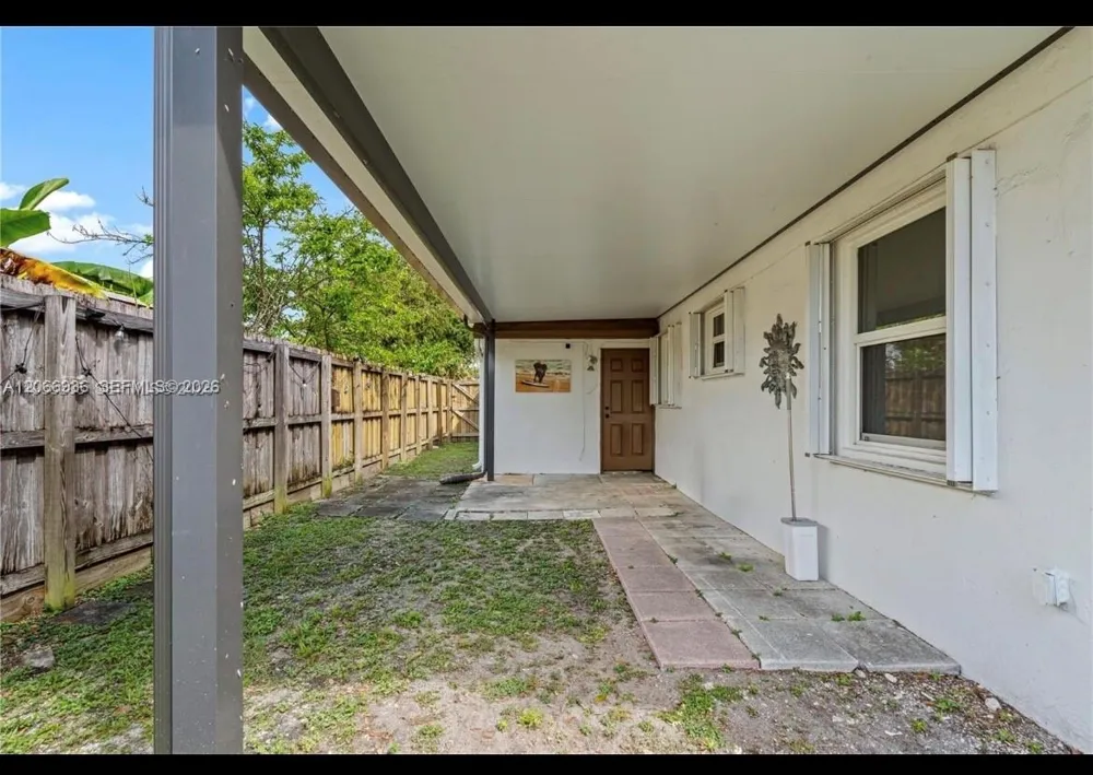 1482 NE 175th St #NA North Miami Beach, FL 33162